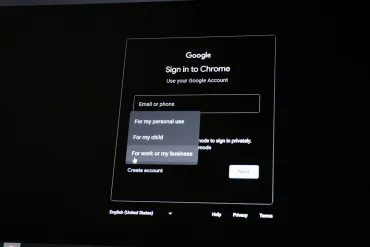 Google Chrome browser screen representing browser settings and cache troubleshooting