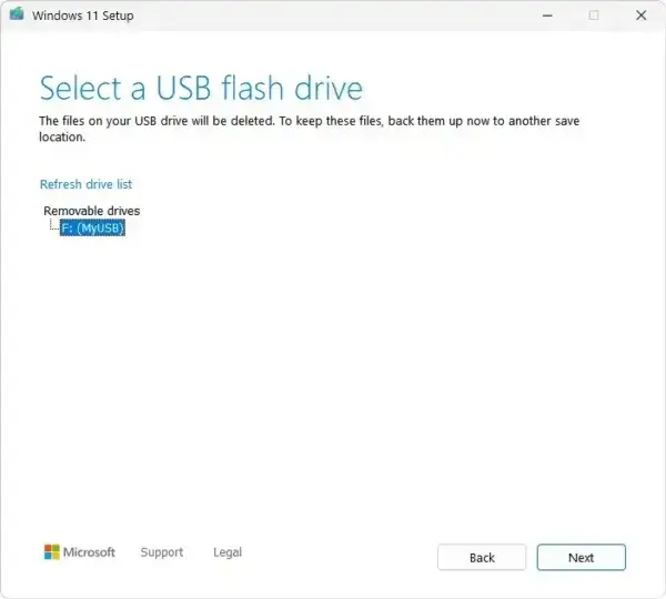 Windows 11 Media Creation Tool: Select USB flash drive from the list