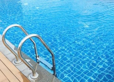 pool chlorine level not registering after shock